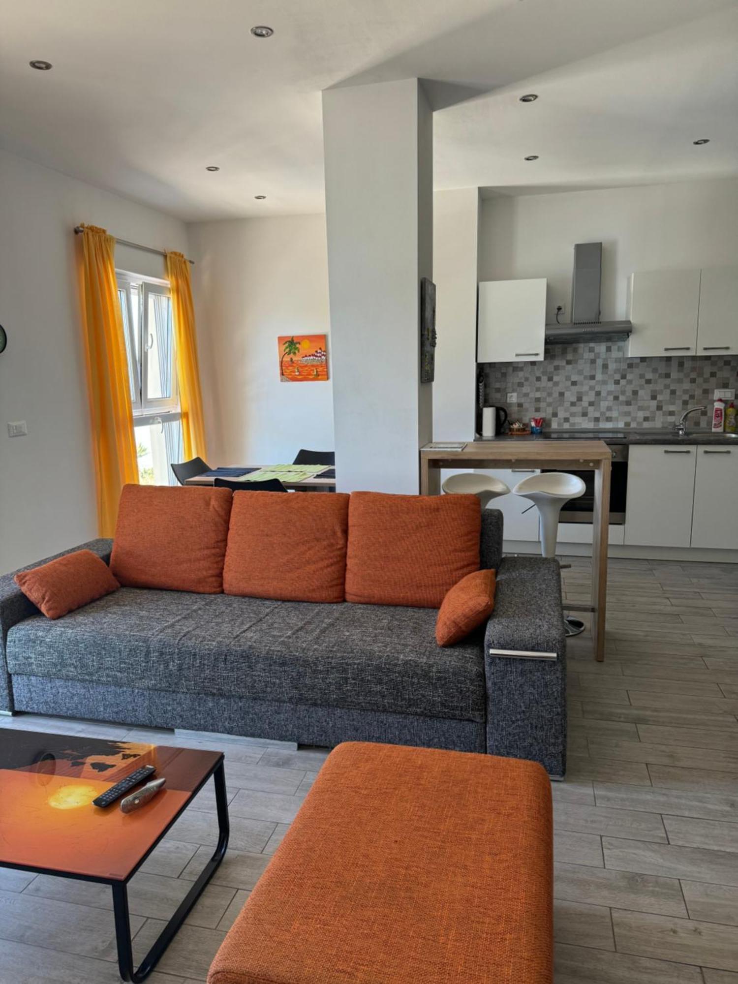 Oki Apartment غراداك المظهر الخارجي الصورة