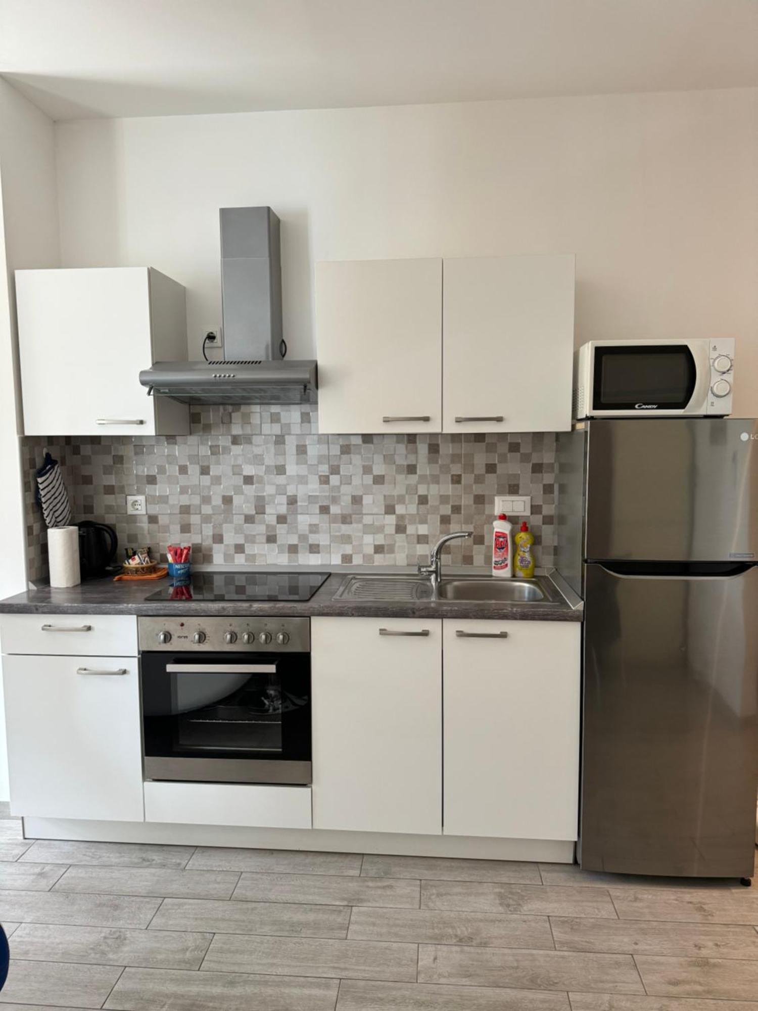 Oki Apartment غراداك المظهر الخارجي الصورة