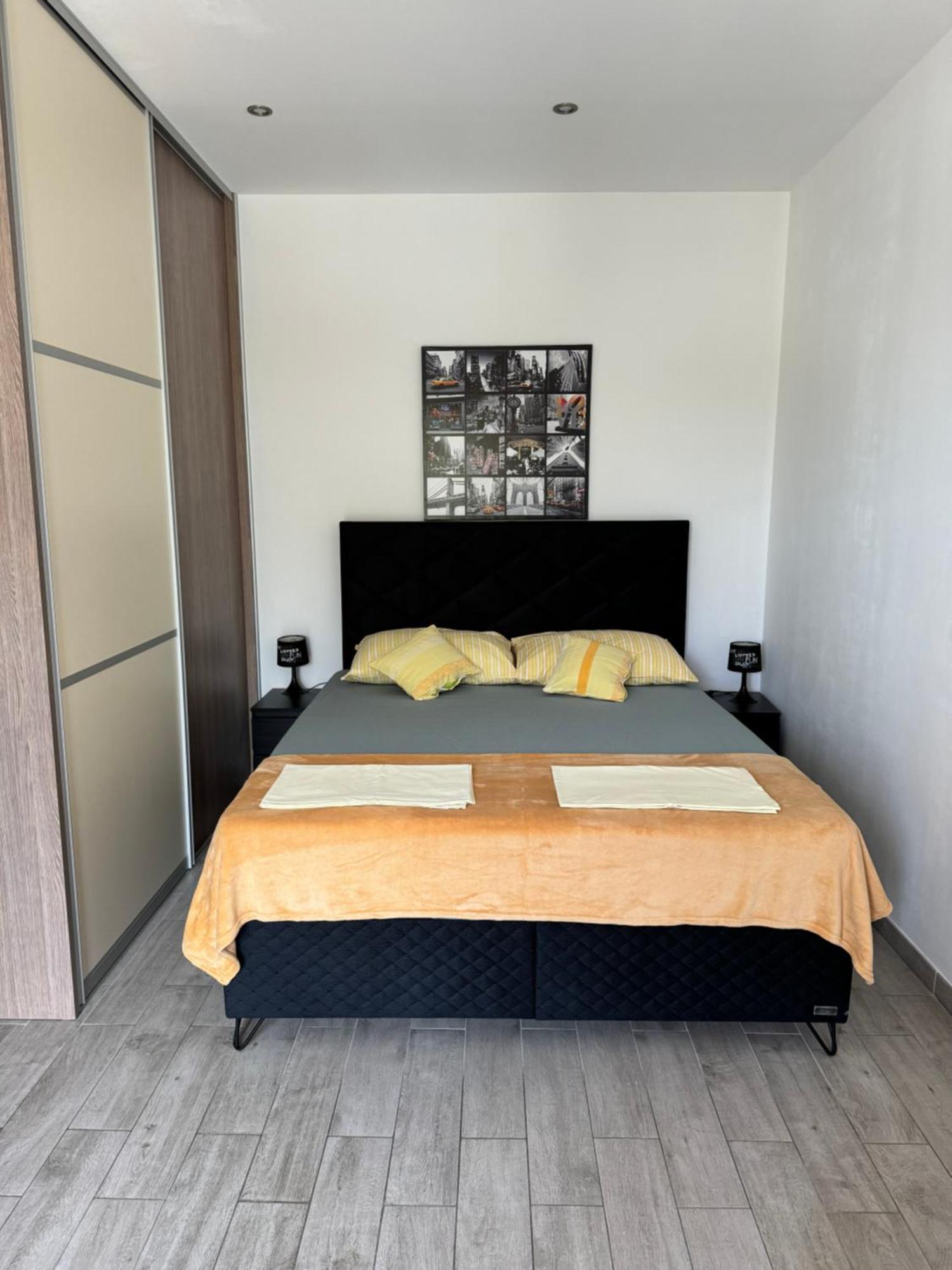 Oki Apartment غراداك المظهر الخارجي الصورة